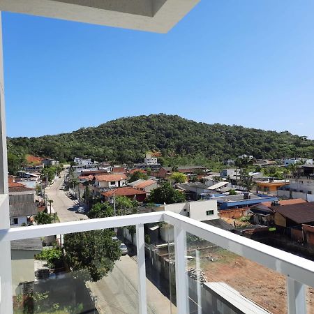 Agradavel Apartamento Em Bairro Silencioso... Balneário Camboriú Extérieur photo
