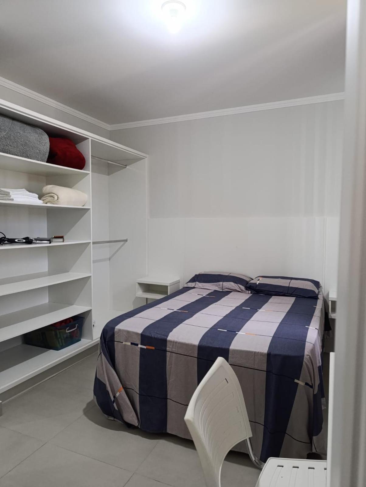 Agradavel Apartamento Em Bairro Silencioso... Balneário Camboriú Extérieur photo